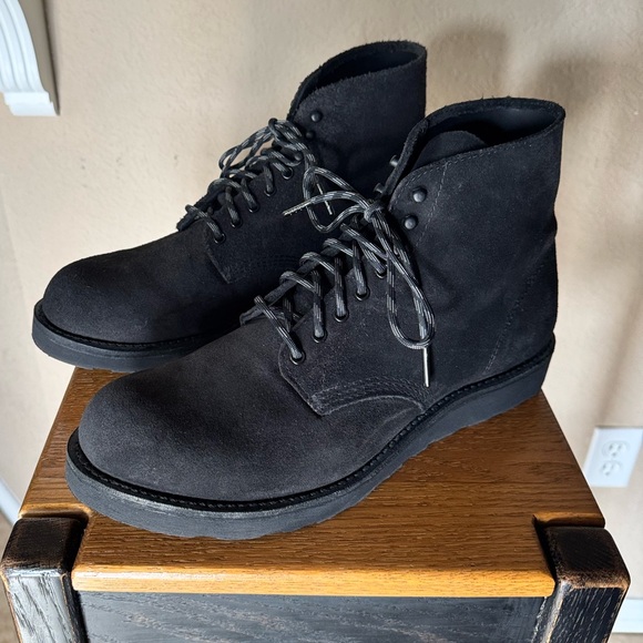 Red Wing United By Arrows collab Rough Out Boots Style 1989 - Picture 1 of 12